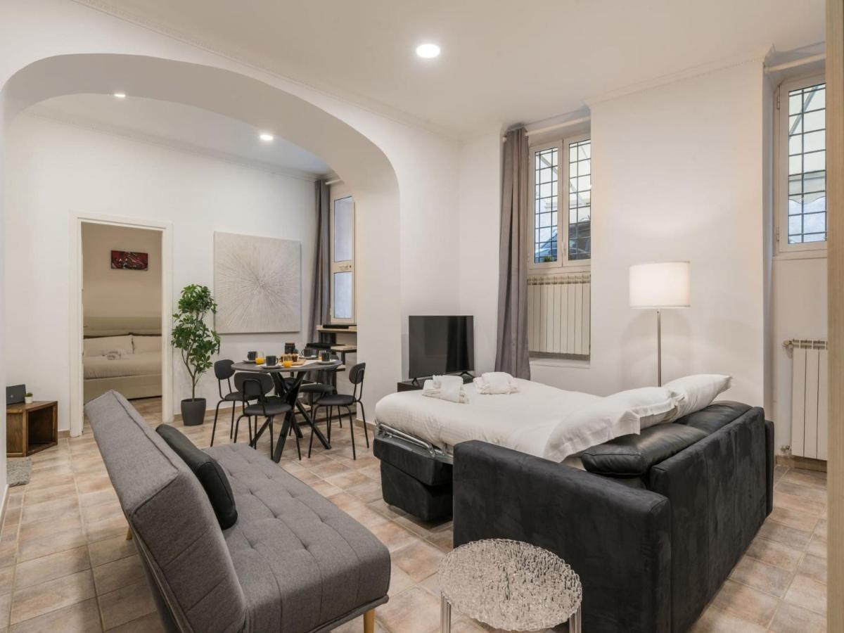 The Best Rent - Gorgeous One-Bedroom Apartment Near Piazza Di Spagna Rom Exterior foto